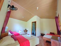 Garden of Heliconias Lodge