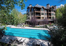 Highlands Lodge in Beaver Creek by Elevation Accommodations