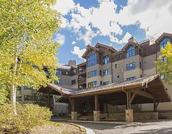 Highlands Lodge in Beaver Creek by Elevation Accommodations