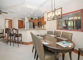 Highlands Lodge in Beaver Creek by Elevation Accommodations