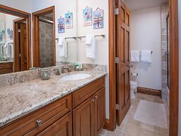 Highlands Lodge in Beaver Creek by Elevation Accommodations