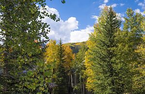 Highlands Lodge in Beaver Creek by Elevation Accommodations