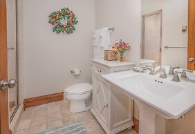 Highlands Lodge in Beaver Creek by Elevation Accommodations