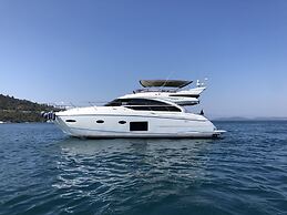 2017 Princess 52 Fly Yacht In Bodrum