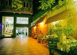 Nam Son Hotel