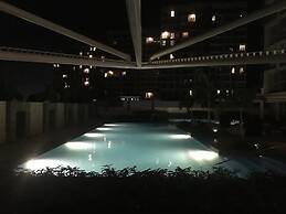 8 Newtown Boulevard by SIET