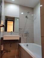 8 Newtown Boulevard by SIET