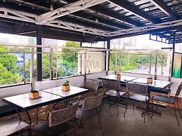 Chiasti Capsule Hostel - Adults Only