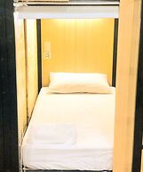 Chiasti Capsule Hostel - Adults Only