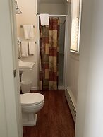 Carroll Motel & Cottages