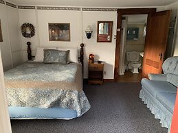 Carroll Motel & Cottages