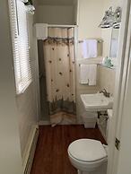 Carroll Motel & Cottages