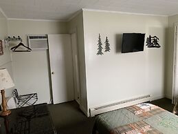 Carroll Motel & Cottages