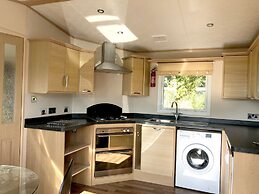 Gold Standard Caravan - SOUTH VIEW PARK