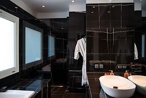 Pinacota Suites Athens