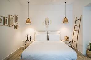 Pinacota Suites Athens