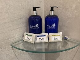 Aves Hotel & Resort - Retreat Center