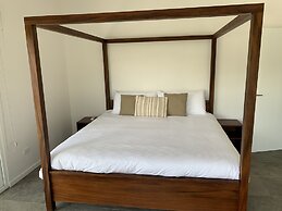 Aves Hotel & Resort - Retreat Center