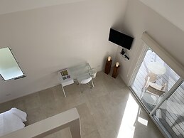 Aves Hotel & Resort - Retreat Center