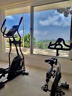 Aves Hotel & Resort - Retreat Center