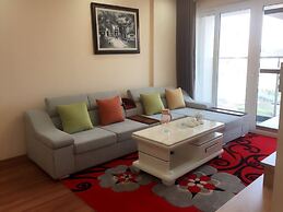 Zan- Newlife Halong Apartment