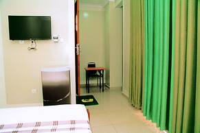 Flat Hotel Kandolo Gombe