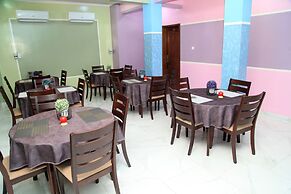 Flat Hotel Kandolo Gombe