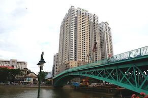 Blue Fingers Saigon Royal - Tresor