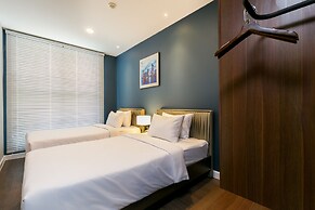 Blue Fingers Saigon Royal - Tresor