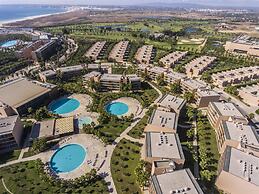 Salgados Beach Vila das Lagoas