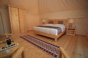 Sahara Rum Glamping