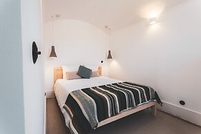 Azenhas do Mar West Coast Design & Surf