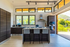 Manta Cove by Horizon Holidays