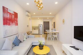 Ami Splendid Rivergate Views