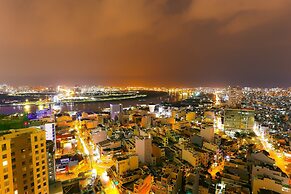 Ami Splendid Rooftop Garden