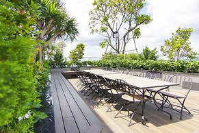 Ami Splendid Rooftop Garden