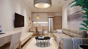 Ami Splendid Rooftop Garden