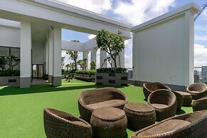 Ami Splendid Rooftop Garden