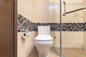 Ami Splendid Rooftop Garden