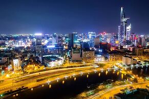 Ami Splendid Rooftop Garden