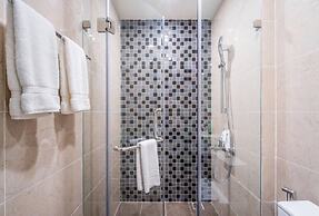 Ami Splendid Rooftop Garden