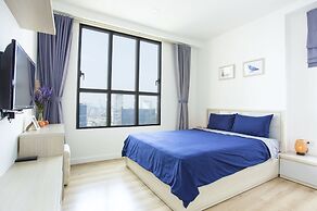 Ami Splendid Rooftop Garden