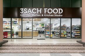 Ami Splendid Rooftop Garden