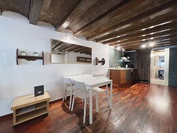 Stay U-nique Apartments Plaça Universitat