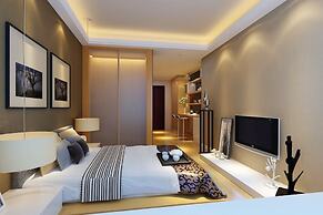 Ami Splendid Luxury Royal