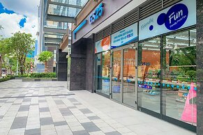 Ami Splendid Luxury Royal