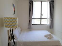 Ami Splendid Luxury Royal