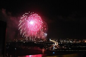 Ami Splendid Luxury Royal