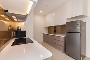 Ami Splendid Infinity Pool