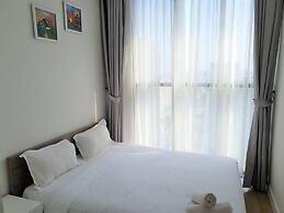 Ami Splendid Infinity Pool